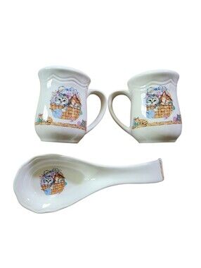 Cottagecore Tienshen Cat Purrfect Friends Salt And Pepper Shakers & Spoon Rest